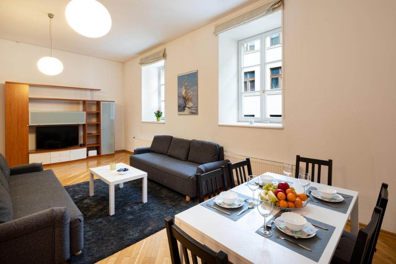 Old Riga Two Floor Palasta Loft Apartment With River View Экстерьер фото